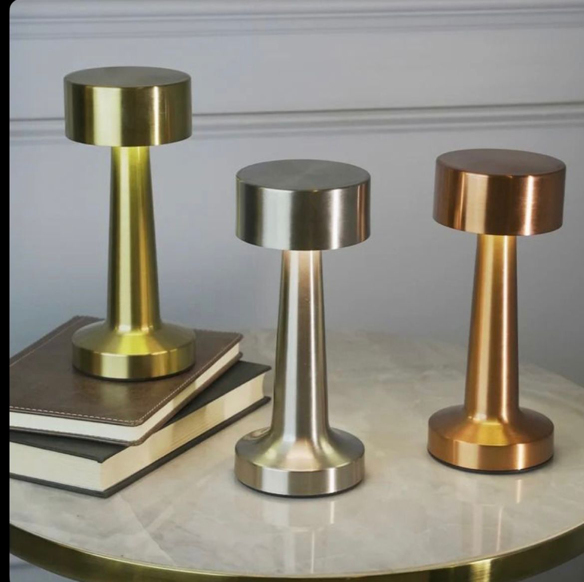 đ Metal LED Lamp â Rechargeable, Color-Changing & Ultra Stylish
