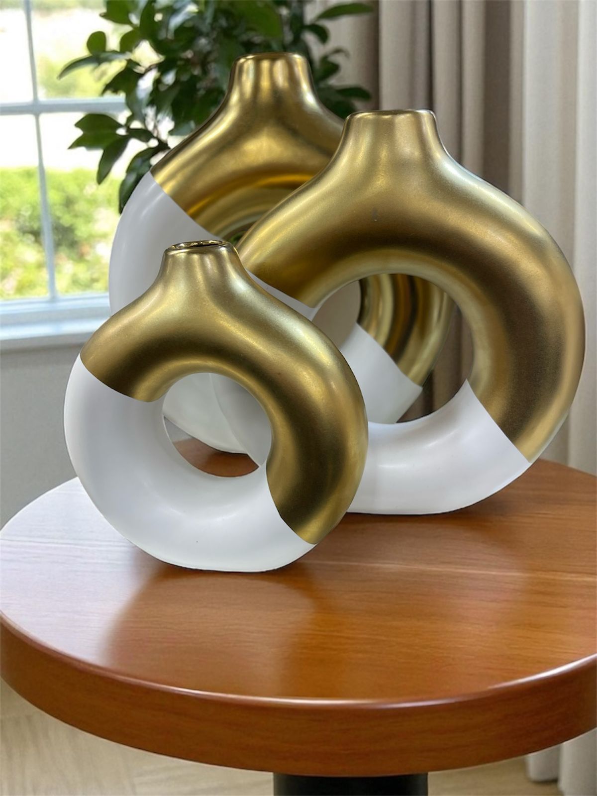 Modern Luxe Sculptural Vases – Set of 3 (Gold & White)