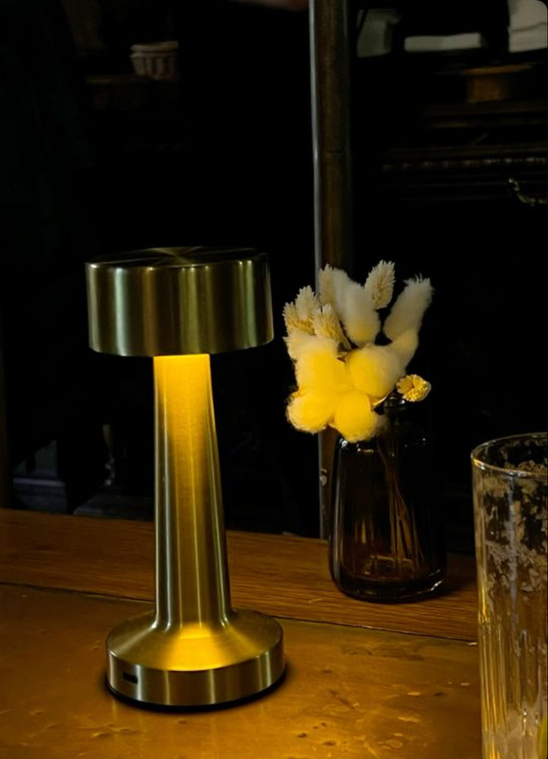 🌈 Metal LED Lamp – Rechargeable, Color-Changing & Ultra Stylish